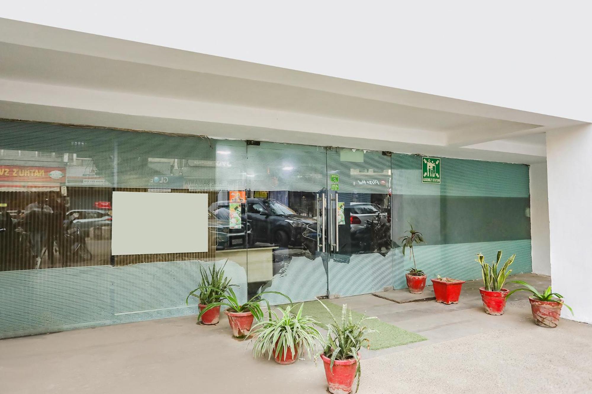 Fabexpress Lotus Palace Neu-Delhi Exterior foto