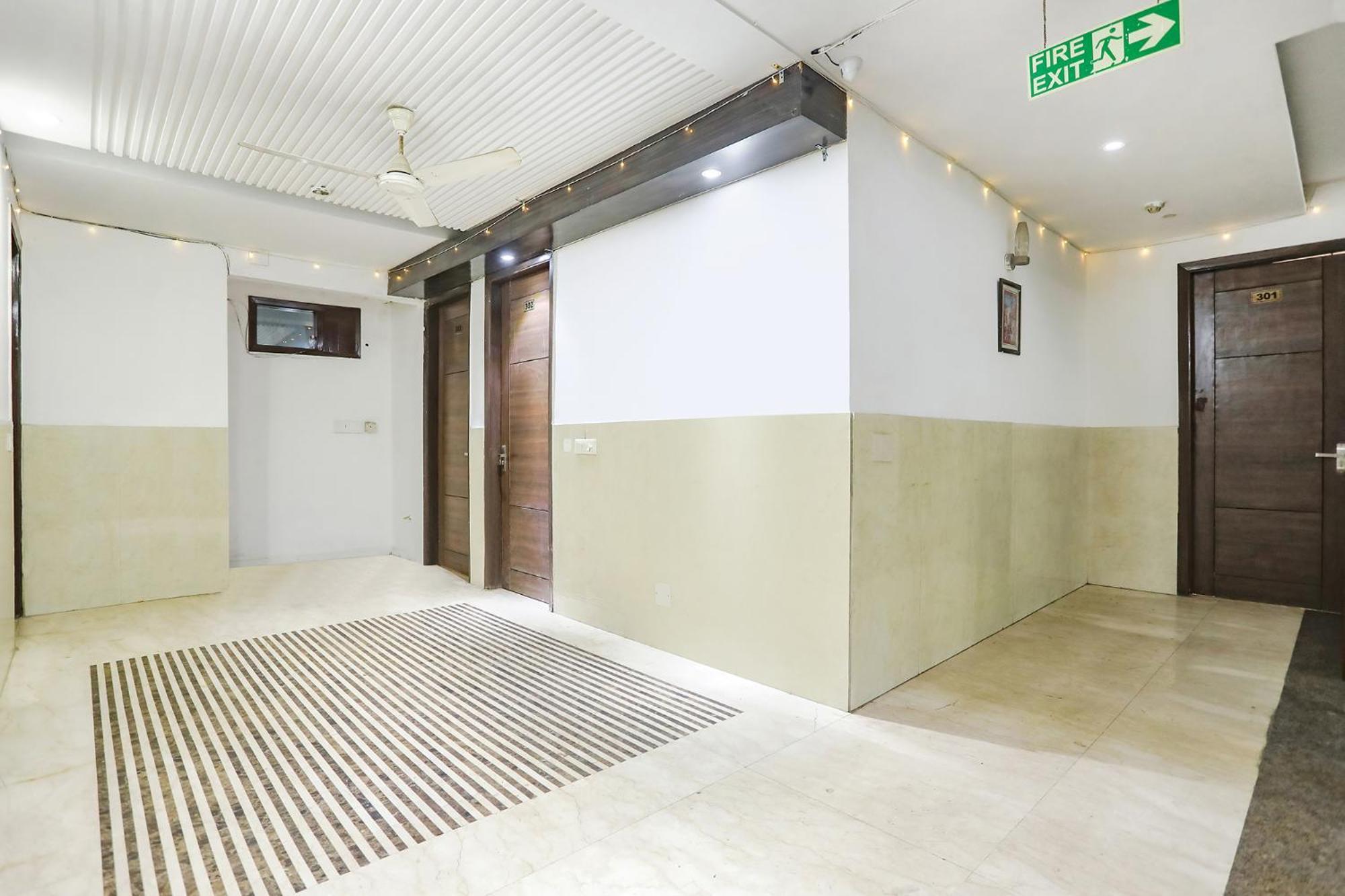 Fabexpress Lotus Palace Neu-Delhi Exterior foto